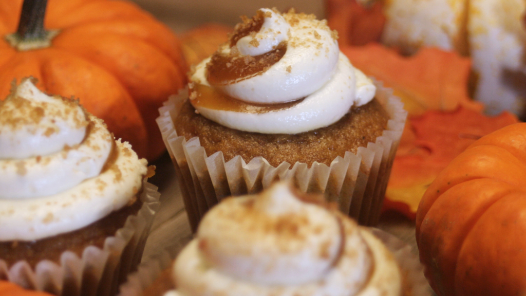 Whether you're looking for a nutritious treat for yourself or a healthy dessert to share with friends and family, these Pumpkin Spice Protein Cupcakes are sure to impress. Packed with the flavors of fall and the benefits of protein, fiber, and natural sweetness, they make for a guilt-free indulgence. Give this recipe a try and enjoy the perfect blend of taste and health!